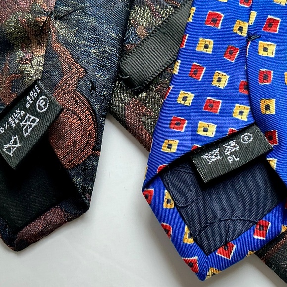 2 Dunhill all silk ties made in Italy 🇮🇹 - Picture 2 of 5